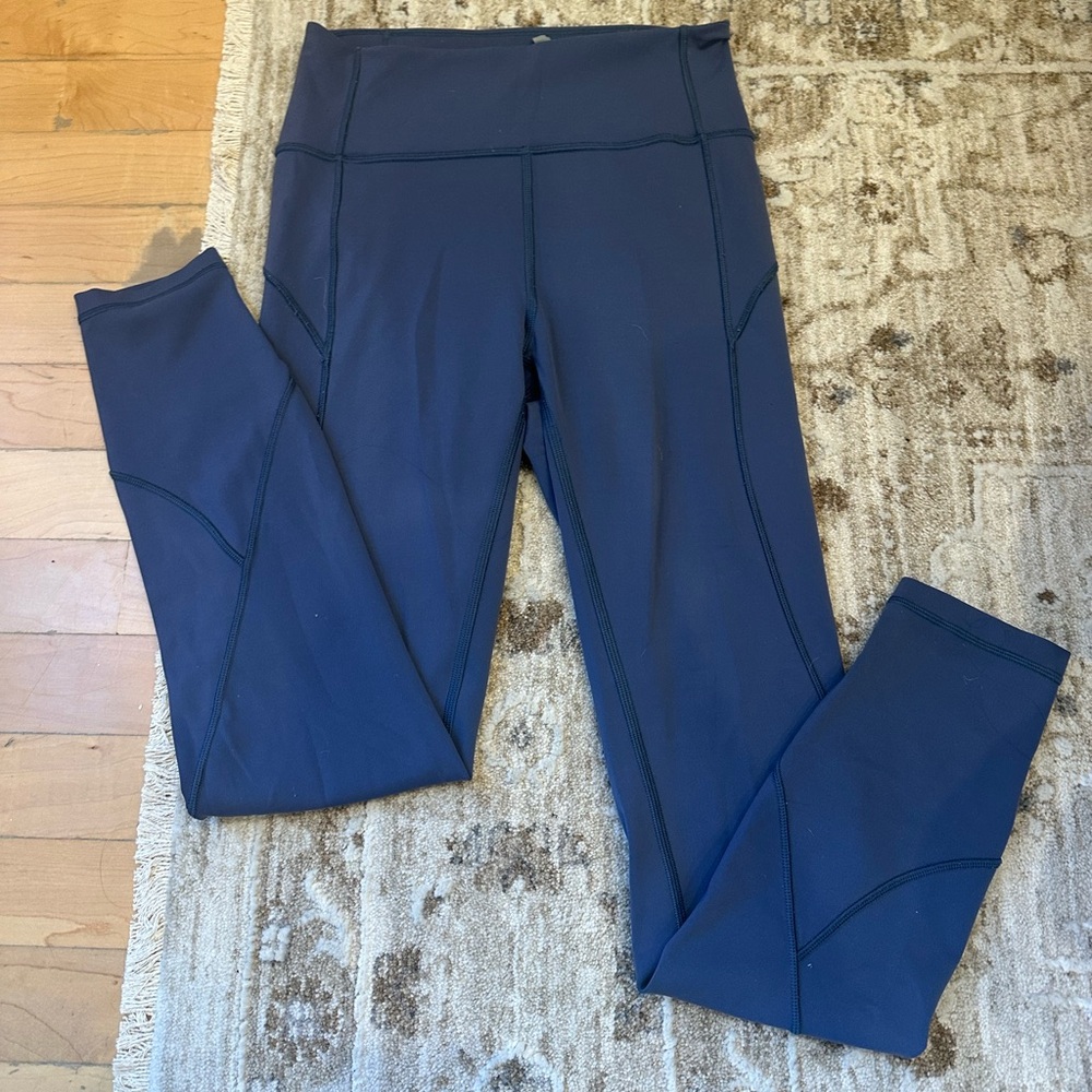 Lululemon Navy High-Rise Leggings with Side Pockets – Size 4